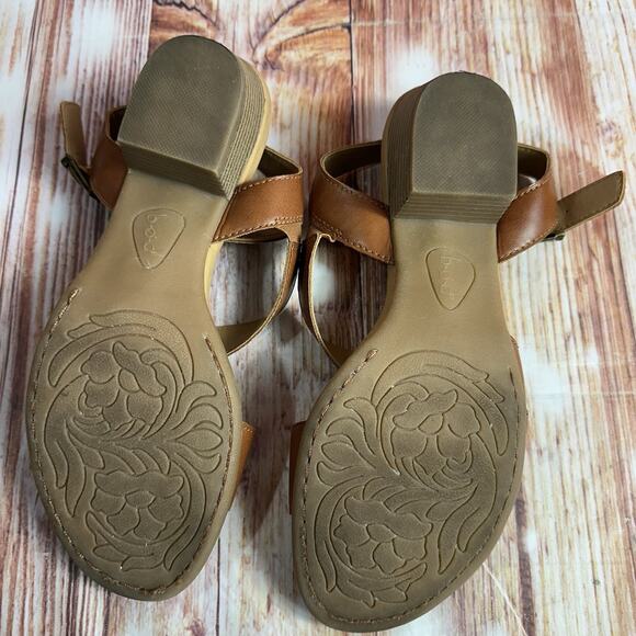 BOC Block Low Heel Sandal Womens Size 8 Brown Leather Ankle Strap Open Toe Shoes - Picture 8 of 10